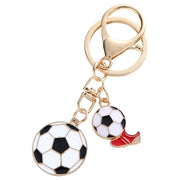 キーホルダー キーリング カラビナフック メタリック 金属製 メタル スマートキー 鍵 カギ かぎ サッカー 球技 スポーツ かわいい おしゃれ かっこいい シンプル スタイリッシュ 便利 部活 お揃い プレゼント 贈り物 ギフト ゴールドカラー
