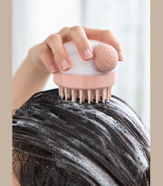 シャンプーブラシ くし シャンプー ブラッシング 洗髪 頭皮ケア ヘアケア 柔らかい 握りやすい バス用品 お風呂グッズ スッキリ 髪の毛 汚れ 皮脂