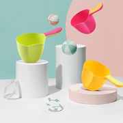 洗面器 桶 手おけ 子供 キッズ ベビー バス用品 お風呂グッズ ミニサイズ 小さめ 洗髪グッズ 片手桶 風呂桶 手持ち 湯おけ 水汲み 水やり 多用途 洗面台 キッチン ガーデニング用品 コンパクト 使いやすい かわいい シンプル キュート 緑 赤 黄