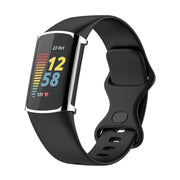 スマートウォッチカバー クリアカバー スマートウォッチアクセサリー Fitbit charge5 クリア 保護ケース 保護カバー 傷防止 汚れ防止 全面保護 装着簡単