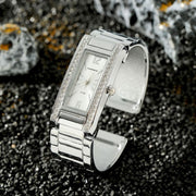 腕時計 リストウォッチ バングル レディース 女性用 婦人用 アナログ ラインストーン スクエア 長方形 オフィス 仕事 ビジネス 普段使い デイリー 通勤 通学 上品 おしゃれ かわいい 就職祝い 合格祝い 誕生日 母の日 記念日 贈り物 プレゼント ギフト