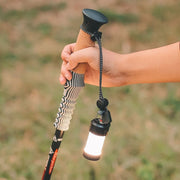 トレッキングポールホルダー 4本セット スティックホルダー アウトドア用品 固定紐 弾性ロープ リュック ハイキング 登山 トレッキング