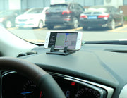 スマホホルダー スマホスタンド 車用 シリコン 携帯ホルダー 滑り止めマット 工具不要 水洗い可 シンプル カー用品 車載 ダッシュボード 卓上 机上 スマートフォンスタンド スマホアクセサリー 動画視聴 片手操作