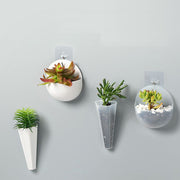 フラワーベース 壁掛け 花瓶 花器 フラワーポット インテリア雑貨 一輪挿し 半球型 クリア 透明 小型 シンプル かわいい おしゃれ コンパクト