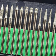 ルーター ビット リュータービット 30本入り 研磨ビット ダイヤモンドビット 研削ヘッド 超硬ドッルビット 研磨用 面取り バリ取り 超硬バー 種類豊富 DIY ドリル