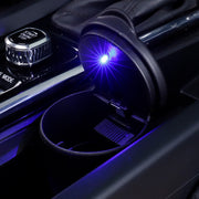 車用灰皿 灰皿 車 フタ付き 水洗い可 LED 車載 ドリンクホルダー 持ち運び ポータブル アッシュトレイ 蓋付き 喫煙具 カー用品 LEDライト 火消し コンパクト 密閉式 車用品 カーグッズ  おしゃれ シンプル 黒 ブラック 無地 ライト