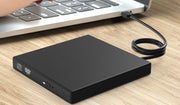 DVDドライブ 外付け CDドライブ ポータブルドライブ USB2.0 Windows Mac CDプレイヤー DVDプレイヤー PCアクセサリー パソコン周辺機器 コンパクト 薄型 外付けハードディスク 繋ぐだけ 読み取り 取り付け簡単 シンプル 便利グッズ 黒