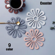 コースター コップ敷き 鍋敷き キッチン用品 カップ置き 水洗い可 フラワー 花型 シリコン 柔らかい 壁掛け収納可 滑り止め 防滑 水滴対策 日用品雑貨 グラス置き グラスマット 可愛い おしゃれ