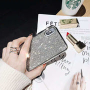 iPhoneケース 13 12 11 X アイフォンケース アイフォンカバー レディース 女性用 キラキラ ラインストーン スパンコール風 スマホカバー キラキラ 背面保護 傷防止 おしゃれ かわいい ゴージャス フェミニン エレガント レディース 女性 婦人 スマートフォンケース アイフォーン用