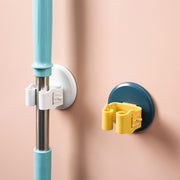 モップホルダー ほうきホルダー 傘掛け 傘立て 掃除用具 壁取り付け シール式 壁掛け 固定 省スペース 箒 トイレブラシ 整理