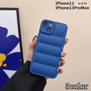 iPhoneケース カバー スマホケース 軽量 ダウンジャケット風 マット シンプル 無地 ソフト 耐衝撃 カメラ保護 背面保護