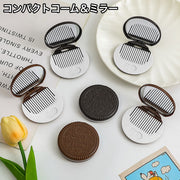 コンパクトコーム 櫛 クシ コンパクトミラー レディース 女性 丸形 ラウンド型 クッキーサンド型 持ち歩き用 かわいい ポップ キュート カジュアル ガーリー おしゃれ ファッション雑貨 生活雑貨