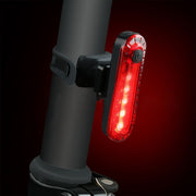 自転車リア用ライト テールライト ヘッドライト ヘルメット 尾灯 充電式 シートポスト ハンドルバー 取り付け簡単 夜間走行 夜道 警告灯 リュック バッグ カバン 安全対策 角丸長方形 リチウム 繰り返し使える レッド ホワイト 赤 白