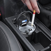 車用灰皿 LEDライト付き 自動LED照明 蓋付き ドリンクホルダー型 車内用 カー用品 喫煙具  吸い殻入れ タバコ 煙草 持ち運び 携帯型 ポータブル 卓上 耐火性 水洗い可能 シンプル おしゃれ
