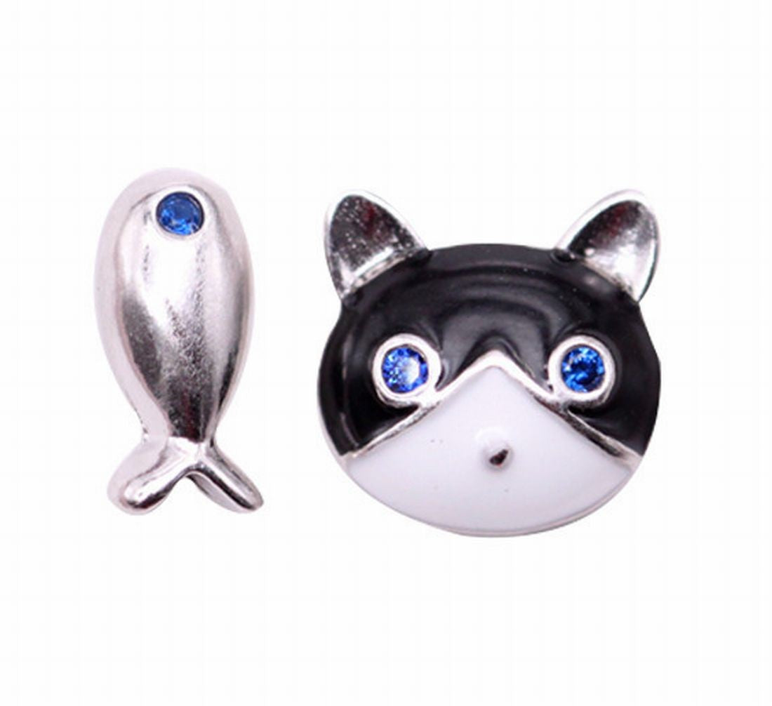 ピアス スタッド レディース アクセサリー ジュエリー シルバーカラー ネコ 猫 魚 サカナ 左右非対称 可愛い おしゃれ シンプル ギフト プレゼント 贈り物