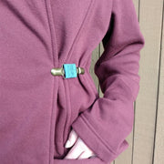 カーディガンクリップ ストールクリップ レディース メンズ 男女兼用 ストール小物 マフラー セーター 留め具 ウエスト絞り 秋 冬 便利 簡単 おしゃれ シンプル デザイン豊富 白 黒 紺