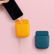 ウォールラック リモコンラック スマホ充電スタンド 小物入れ 収納ケース 粘着テープ 穴あけ不要 ウォールケース 壁面収納 ケーブル穴付き 眼鏡スタンド 収納用品 テレビ エアコン スマホ ベッドサイド 洗面所 リビング おしゃれ かわいい