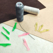 糸通し 5個セット 裁縫道具 糸通し器 手芸用品 ハンドメイド用品 縫い糸通し サカナ型 コンパクト かわいい おしゃれ シンプル 便利グッズ