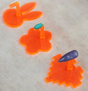ネイルチップスタンド 単品 1個 プラスチック ネイルアート用品 ウサギ ハート フラワー 花 うさぎ おしゃれ かわいい ネイルチップ台 台座 ネイル練習 ネイルチップ作成 土台