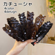 カチューシャ レディース ヘアアクセサリー 編み込み 三つ編み ブラック ブラウン フェイクパール かわいい ヘアアレンジ