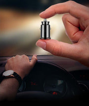 車用充電器 カーチャージャー 車用品 カー用品 シガーソケット USB 2ポート 3.1A 12V 24V コンパクト スマホ iPhone android ブラック ホワイト 2連