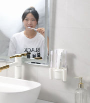歯ブラシスタンド 歯ブラシ立て 歯磨き粉ホルダー 水切りラック 壁掛け 粘着式 収納 省スペース 衛生的 清潔 洗面所 洗面台