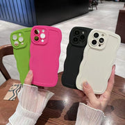 スマホカバー スマホケース iPhone用カバー iPhone用ケース レディース 女性 メンズ 男性 ユニセックス 男女兼用 お揃い ペアルック スマホアクセサリー スマホ関連雑貨 スマホ周辺雑貨 波形 ウェーブ 無地 ピンク ブラック ホワイト シンプル カジュアル ポップ かわいい キュート おしゃれ