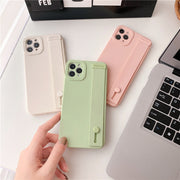 iPhoneケース スマートフォンケース スマホカバー 落下防止ベルト スタンド 多機能 背面保護 ロゴ シンプル おしゃれ iPhone13 Pro ProMax 12 11 X XS XR XSMax 8Plus 8 7Plus 7 SE アイフォン アイフォーン スマートフォンアクセサリー 女性 男性