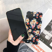 iPhoneケース スマホケース 夜光 暗いところで光る 背面保護 傷防止 汚れ防止 花柄 フラワー お洒落 大人可愛い レディース 女性 iPhoneカバー スマホカバー スマートフォンケース アイフォンケース プチギフト 贈り物