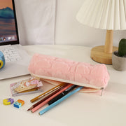 ペンケース 筆箱 レディース 女性 子供 女の子 ペン入れ 小物入れ ポーチ 文具 文房具 ファスナー チャック 白 ピンク 青 シンプル かわいい 可愛い ペン 小物 収納 オフィス ビジネス 学校