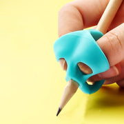 ペングリップ 鉛筆グリップ 3個セット 子供用 筆記補正器具 筆記サポーター 筆記補助 柔らかい