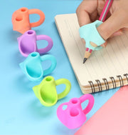 ペングリップ 鉛筆グリップ 3個セット 子供用 筆記補正器具 筆記サポーター 筆記補助 柔らかい