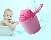 シャンプーカップ シャワーカップ ベビー用品 赤ちゃん 湯桶 ハンドル付き バス用品 子供用 お風呂 入浴 洗髪 クマ型 可愛い 赤ん坊 散水 水やり