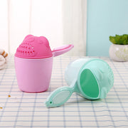 シャンプーカップ シャワーカップ ベビー用品 赤ちゃん 湯桶 ハンドル付き バス用品 子供用 お風呂 入浴 洗髪 クマ型 可愛い 赤ん坊 散水 水やり