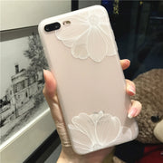 iPhoneケース スマホカバー アイフォンケース スマホケース レース柄 お花 フラワー 透かし 透け感 背面保護 傷防止 おしゃれ かわいい スマートフォンケース アイフォーン用 携帯カバー 保護ケース 大人上品 フェミニン きれいめ レディース 女性用 婦人用