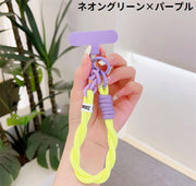 スマホストラップ ハンドストラップ リストストラップ ストラップホルダー付き ケースに挟むだけ 落下防止 手首 太丸紐 カラビナ