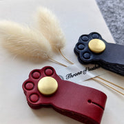 ケーブルホルダー ボタンクリップホルダー ケーブルクリップ 肉球 ウサギ レザー調 フェイクレザー かわいい シンプル イヤホン USB コード まとめる 整理 収納 持ち運び