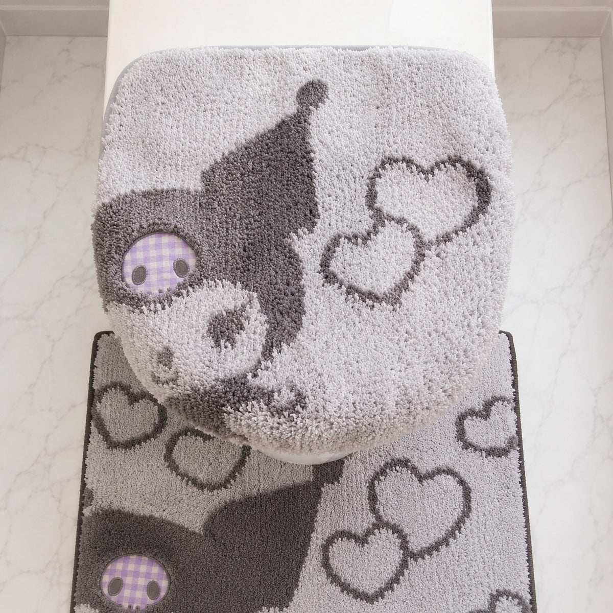 サンリオキャラクターズトイレフタカバー sanrio クロミ トイレタリー トイレ フタカバー トイレマット 可愛い かわいい 送料無料 モノトーン